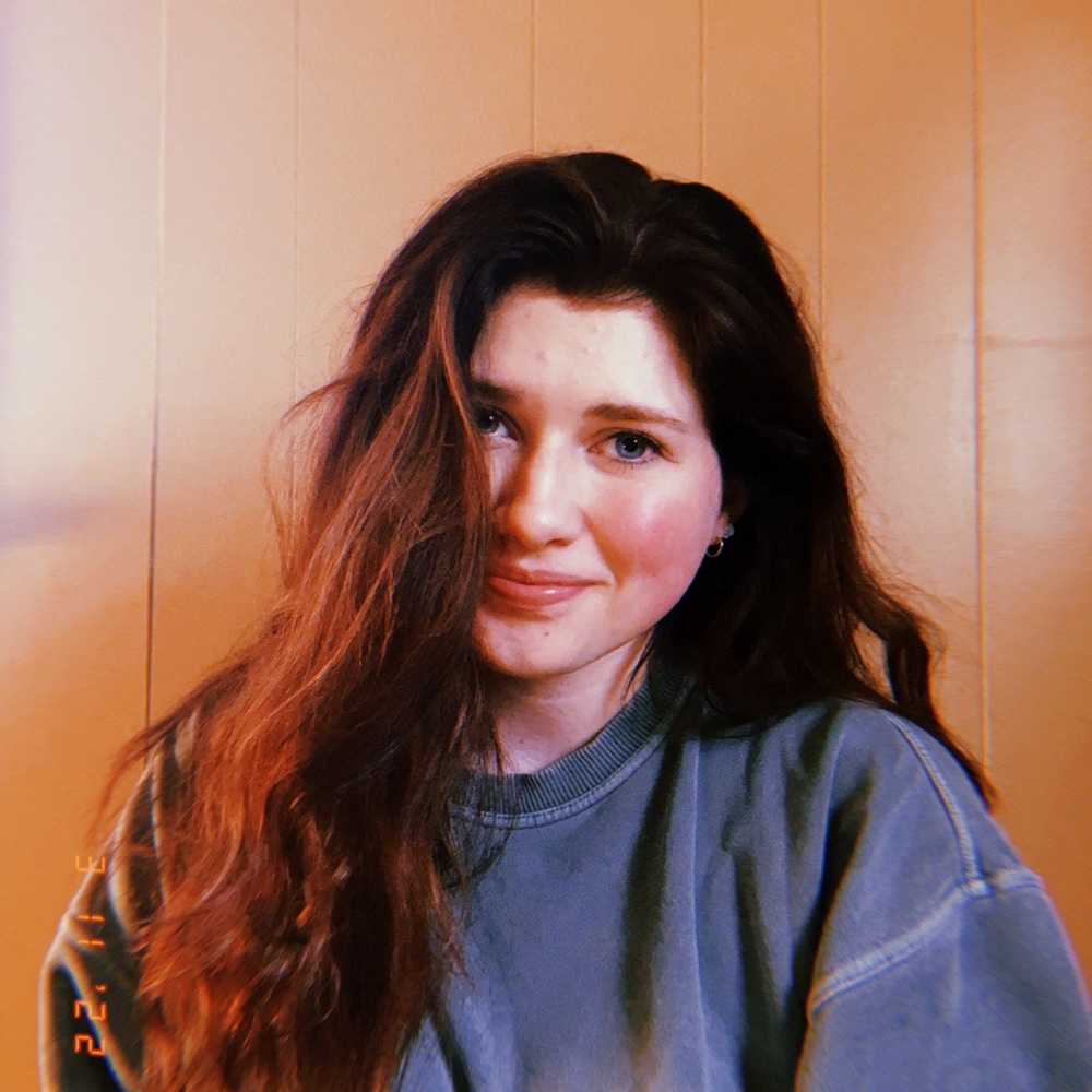 Meet your Posher, Cayla